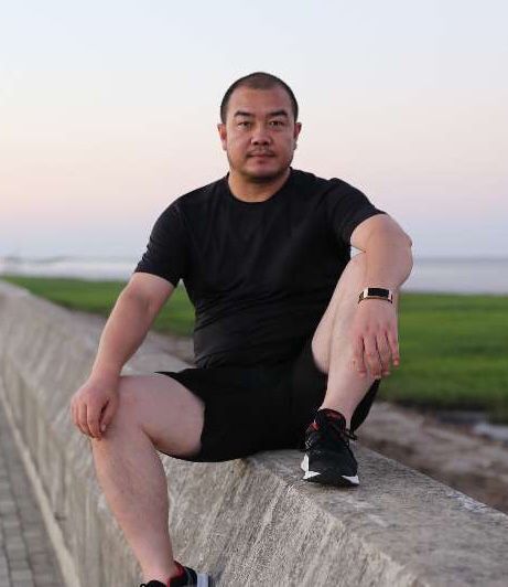 ����׳��